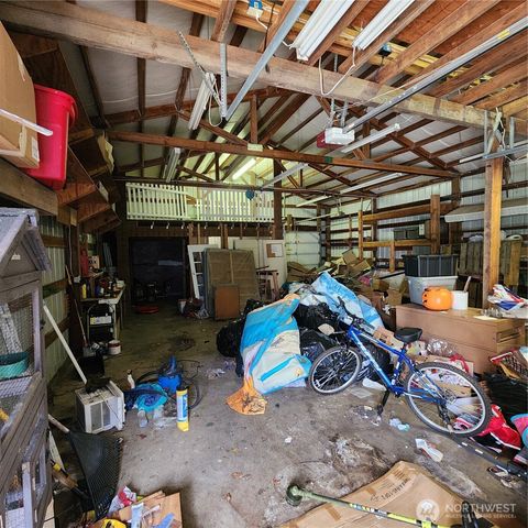 818 8th Avenue, Longview, WA 98632