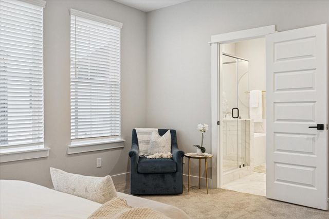 719 Thornton Road C, Houston, TX 77018