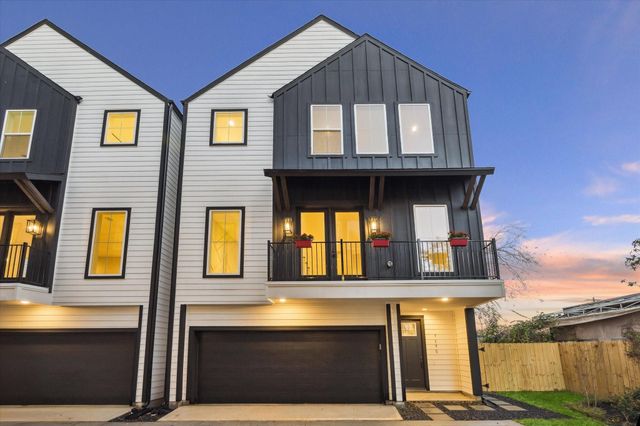 719 Thornton Road C, Houston, TX 77018