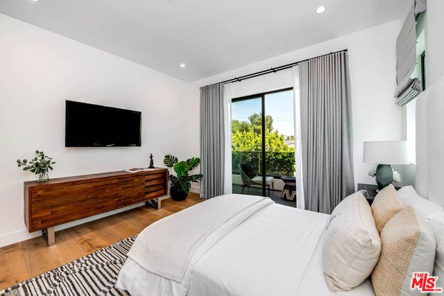4530 Libbit Avenue, Encino (los Angeles), CA 91436