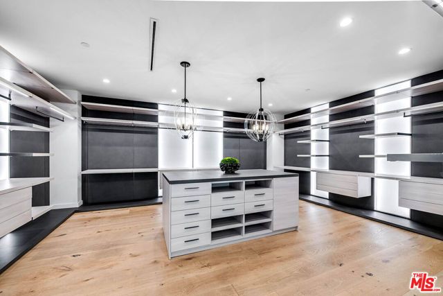 4530 Libbit Avenue, Encino (los Angeles), CA 91436