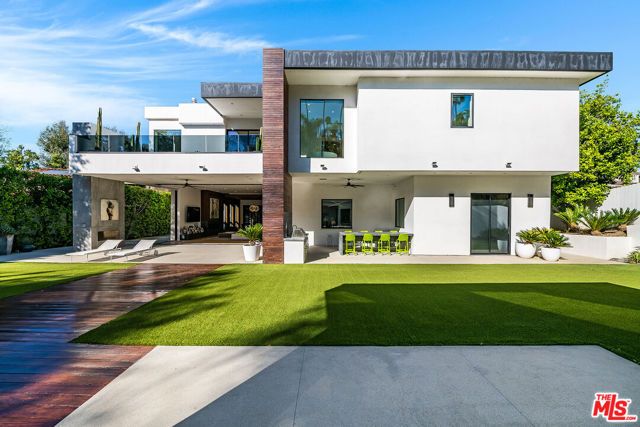 4530 Libbit Avenue, Encino (los Angeles), CA 91436