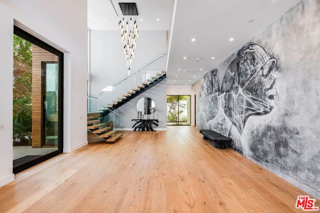 4530 Libbit Avenue, Encino (los Angeles), CA 91436