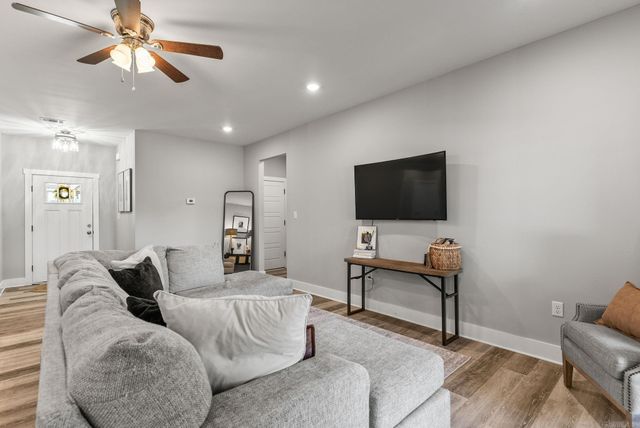 25 Canten Cove, Greenbrier, AR 72058