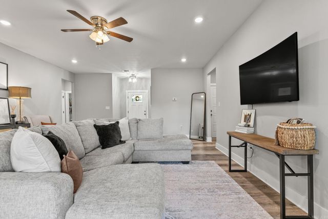 25 Canten Cove, Greenbrier, AR 72058