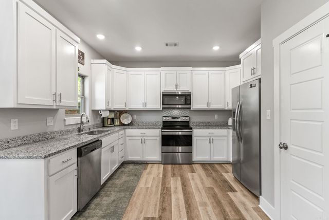 25 Canten Cove, Greenbrier, AR 72058