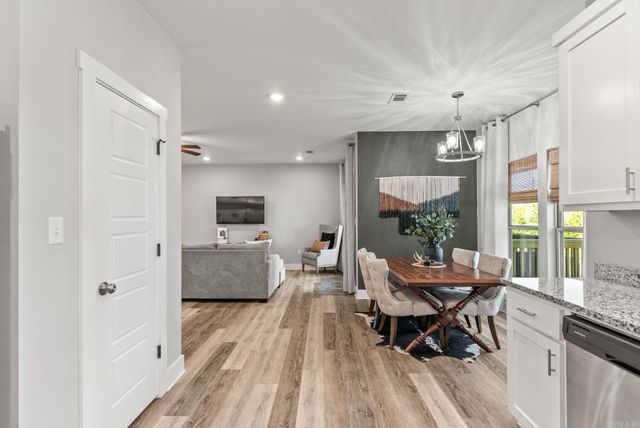 25 Canten Cove, Greenbrier, AR 72058