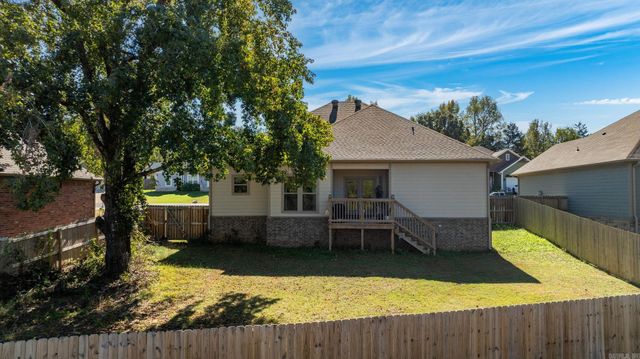 25 Canten Cove, Greenbrier, AR 72058