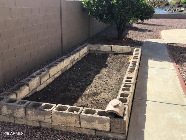 10956 W Cimarron Drive, Sun City, AZ 85373