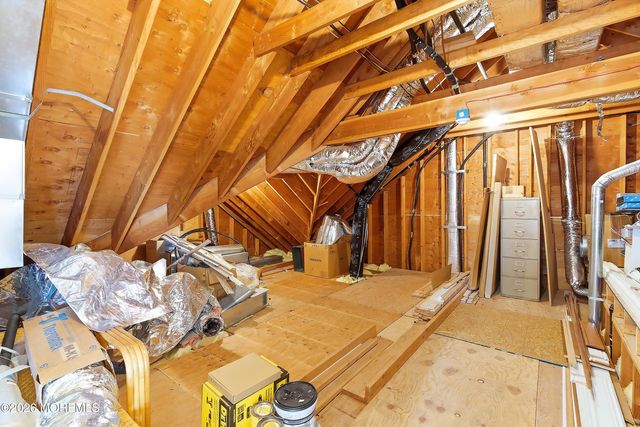 17 Lagoon Drive W, Toms River, NJ 08753