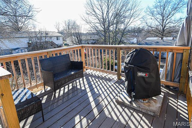 5408 Gloucester Road, High Ridge, MO 63049