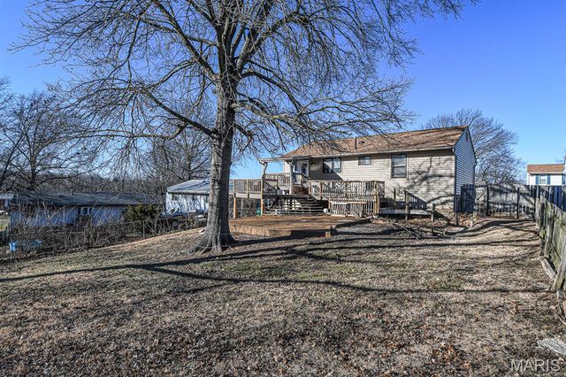 5408 Gloucester Road, High Ridge, MO 63049