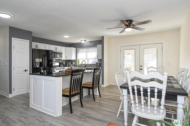 5408 Gloucester Road, High Ridge, MO 63049