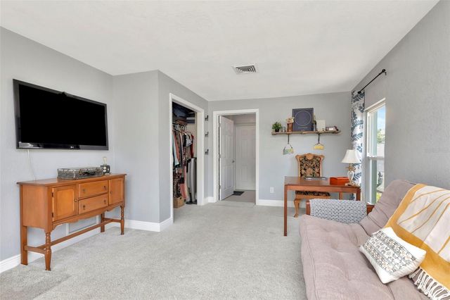 4830 3RD AVENUE N, St Petersburg, FL 33713