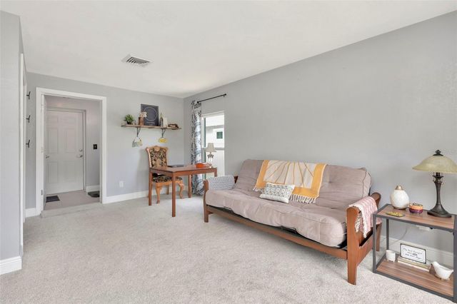 4830 3RD AVENUE N, St Petersburg, FL 33713