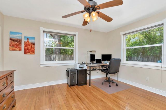 4830 3RD AVENUE N, St Petersburg, FL 33713