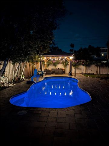 4830 3RD AVENUE N, St Petersburg, FL 33713