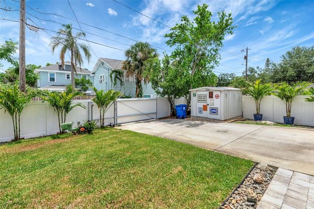 4830 3RD AVENUE N, St Petersburg, FL 33713