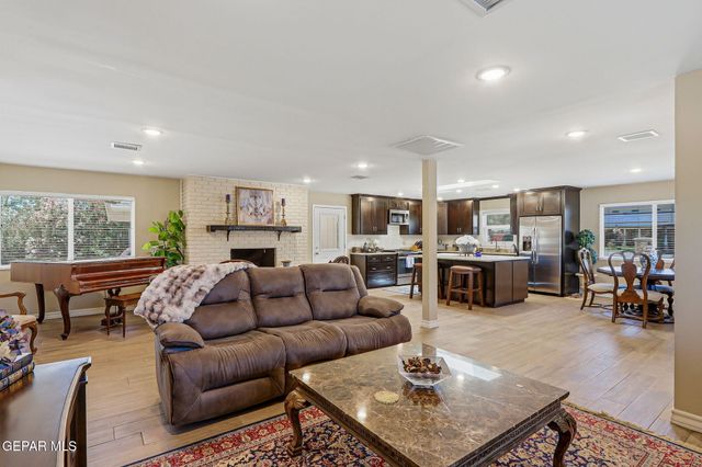 5425 ROCKWOOD Road, El Paso, TX 79932