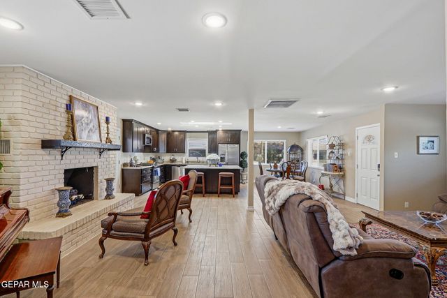5425 ROCKWOOD Road, El Paso, TX 79932