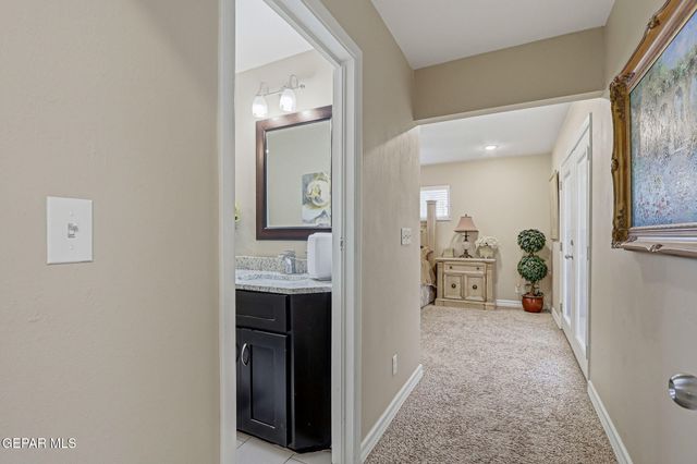 5425 ROCKWOOD Road, El Paso, TX 79932