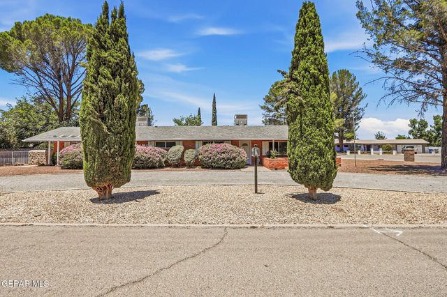 5425 ROCKWOOD Road, El Paso, TX 79932