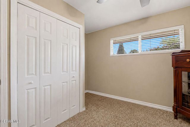 5425 ROCKWOOD Road, El Paso, TX 79932