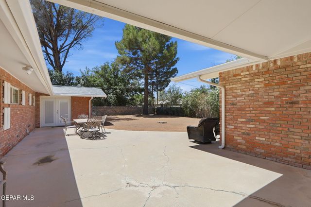 5425 ROCKWOOD Road, El Paso, TX 79932