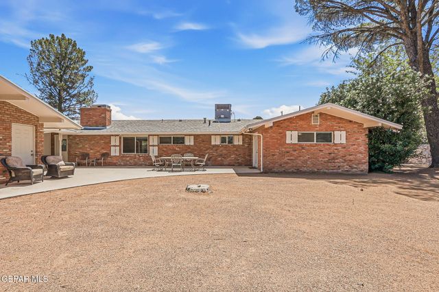 5425 ROCKWOOD Road, El Paso, TX 79932