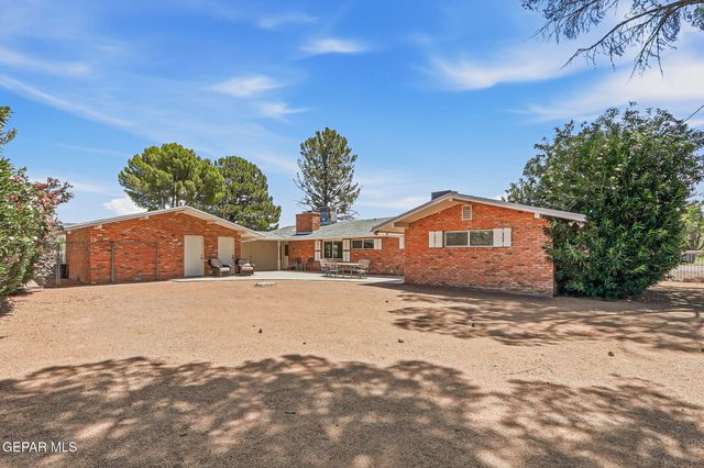 5425 ROCKWOOD Road, El Paso, TX 79932