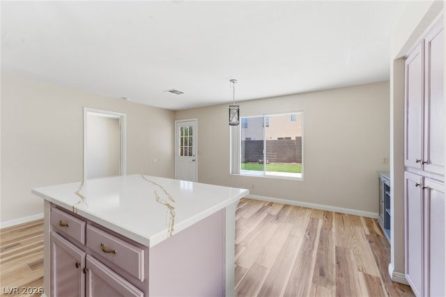 8301 Classic Villa Court, Las Vegas, NV 89128