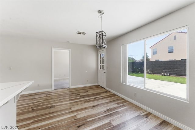8301 Classic Villa Court, Las Vegas, NV 89128