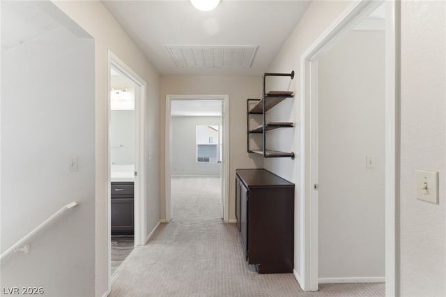 8301 Classic Villa Court, Las Vegas, NV 89128