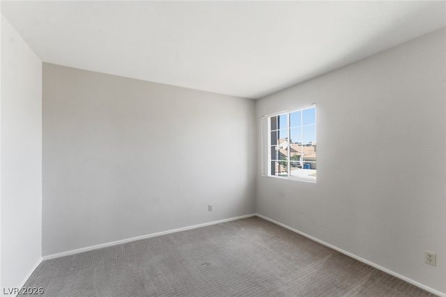 8301 Classic Villa Court, Las Vegas, NV 89128