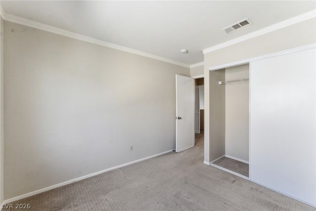 8301 Classic Villa Court, Las Vegas, NV 89128