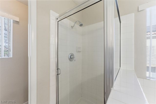 8301 Classic Villa Court, Las Vegas, NV 89128