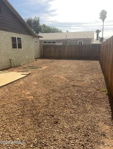 1656 E INDIANOLA Avenue, Phoenix, AZ 85016