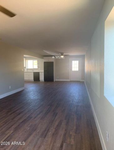 1656 E INDIANOLA Avenue, Phoenix, AZ 85016