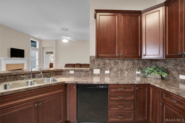 10449 DUNCANNON Trail, Montgomery, AL 36117