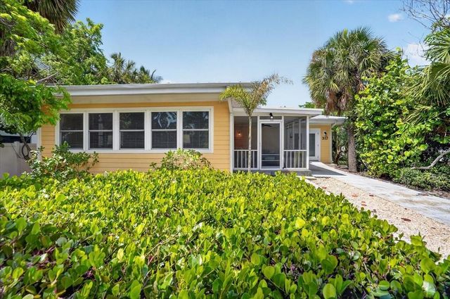 317 N BAY BOULEVARD, Anna Maria, FL 34216
