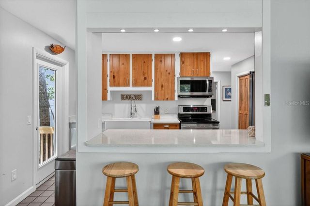 317 N BAY BOULEVARD, Anna Maria, FL 34216