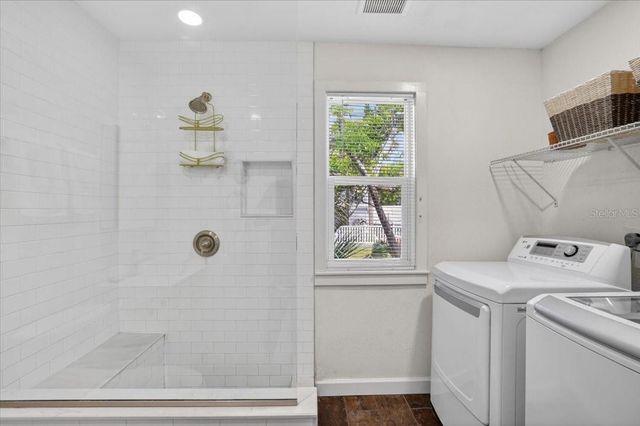317 N BAY BOULEVARD, Anna Maria, FL 34216