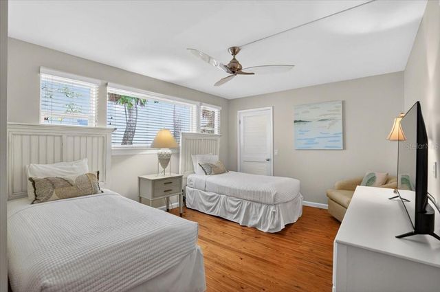 317 N BAY BOULEVARD, Anna Maria, FL 34216
