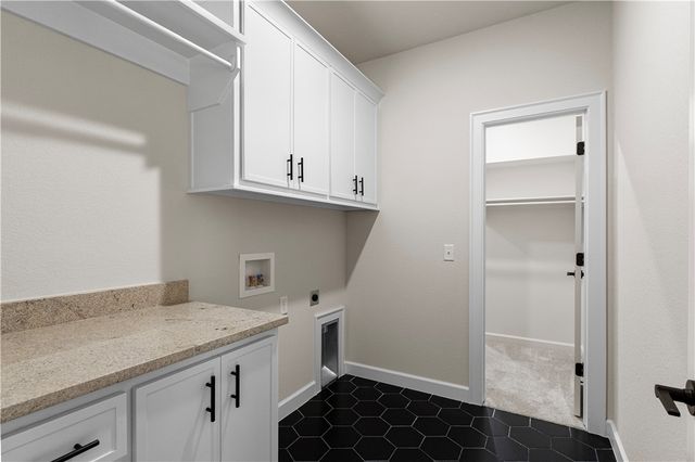 1912 Farmer Street, Pea Ridge, AR 72751