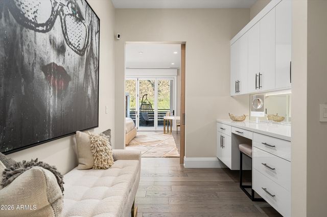 5572 E STELLA Lane, Paradise Valley, AZ 85253