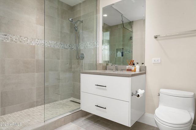 5572 E STELLA Lane, Paradise Valley, AZ 85253