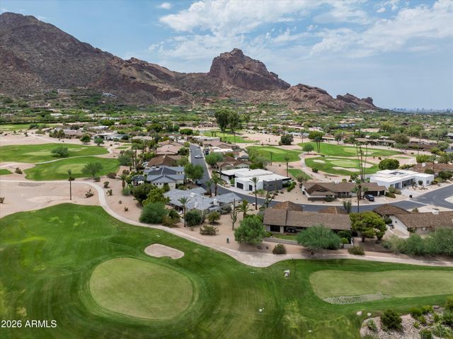 5572 E STELLA Lane, Paradise Valley, AZ 85253