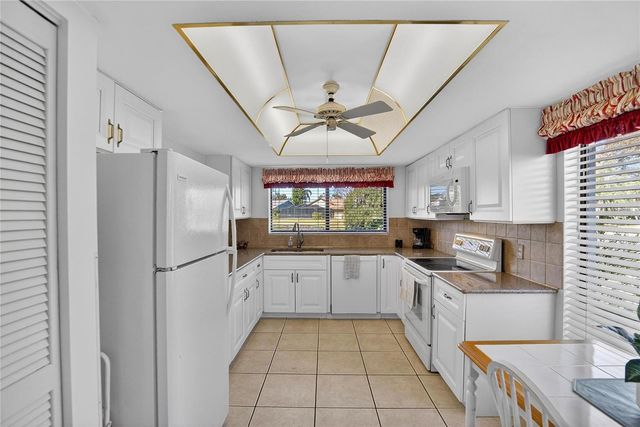 105 N CAPRI COURT N, Plant City, FL 33566