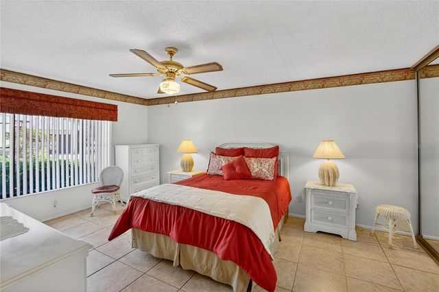 105 N CAPRI COURT N, Plant City, FL 33566