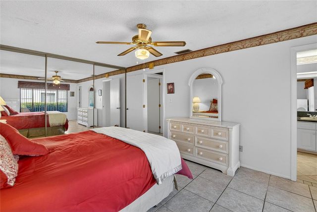 105 N CAPRI COURT N, Plant City, FL 33566